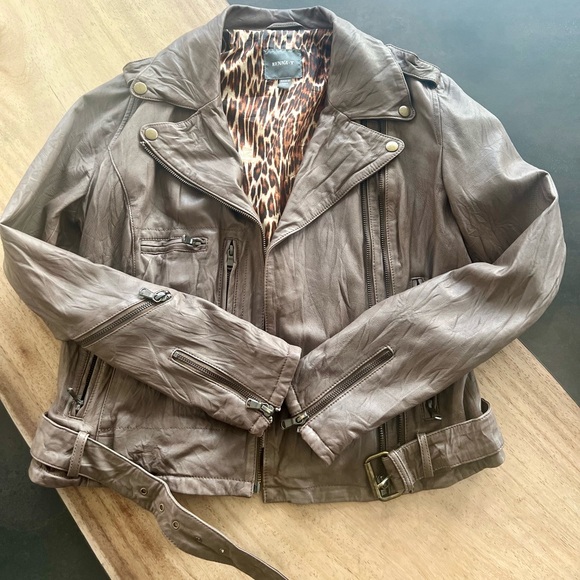 Women’s KENNA-T leather jacket - Picture 2 of 11